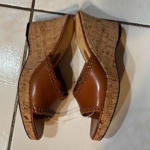 Joan and David Circa size 8 M, 3 1/2”heel